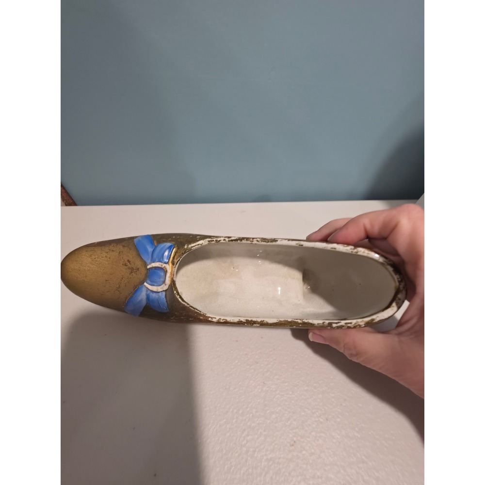 Vintage Ceramic Shoe Planter Gold with Blue Bow Hand Painted Trinket Dish Decor - Picture 5 of 6